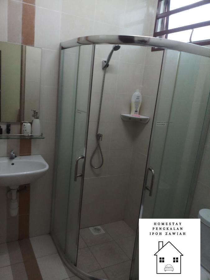 Homestay Ipoh Pengkalan Zawiah Екстериор снимка